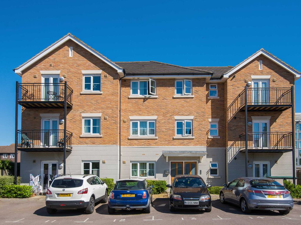 2 bed flat for sale in New Road, Harlington, Hayes UB3 Zoopla