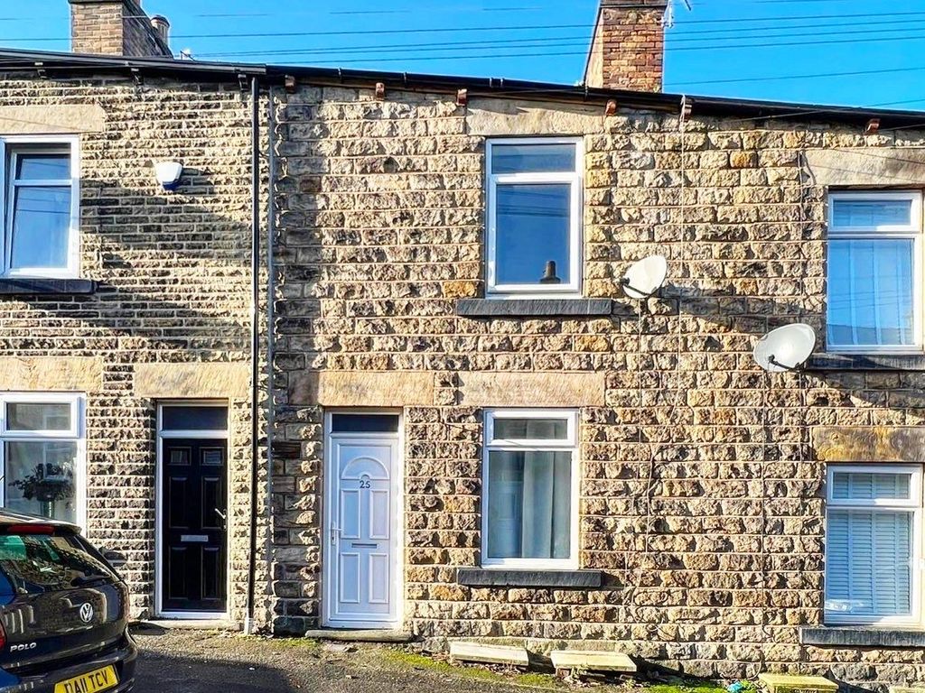 2 bed terraced house to rent in Tower Street, Barnsley S70, £700 pcm