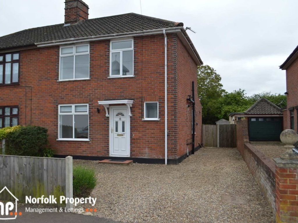 3 bed semidetached house to rent in Brabazon Road, Old Catton, Norwich