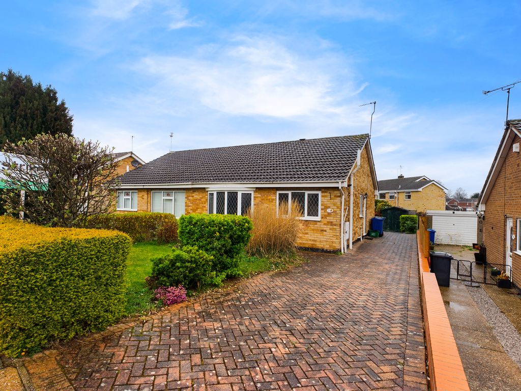 2 bed bungalow for sale in Horninglow Close, Cantley, Doncaster DN4