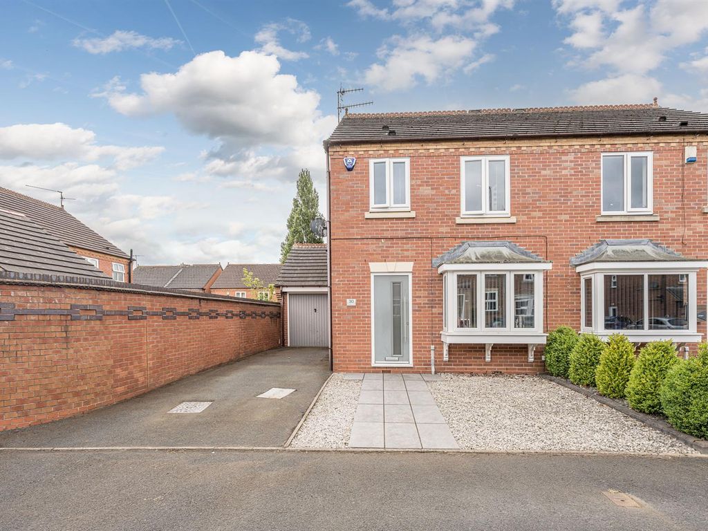 2 bed semidetached house for sale in Woodhouse Way, Cradley Heath B64