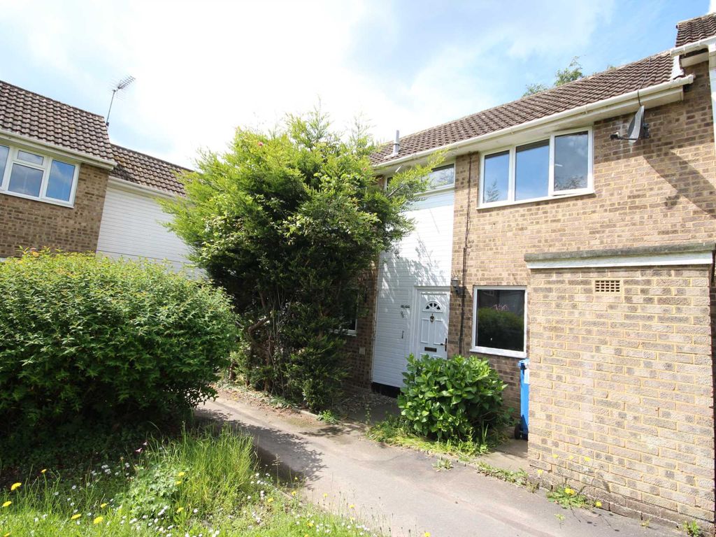 4 bed terraced house to rent in Vandyke, Bracknell RG12 Zoopla