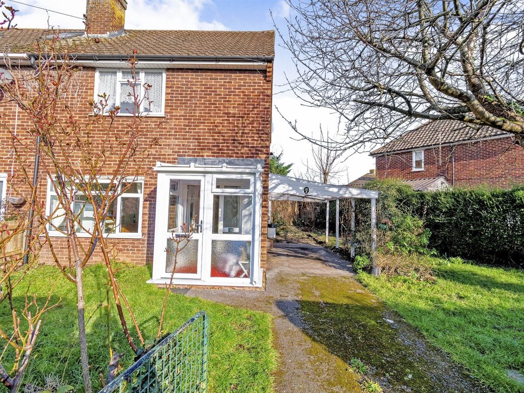 2 bed end terrace house for sale in Monks Way, Eastleigh SO50 Zoopla