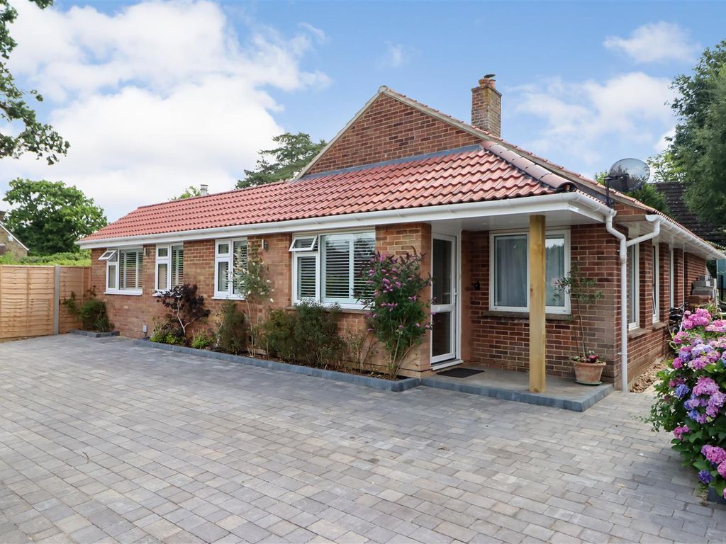 4 bed detached bungalow for sale in Gaggle Wood, Mannings Heath