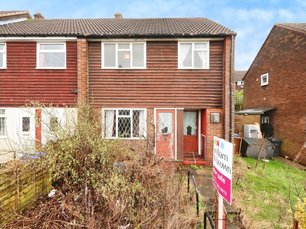 3 bed terraced house for sale in Keats Road, Sheffield S6, £100,000