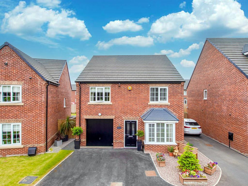 4 bed detached house for sale in Buckthorne Court, Normanton WF6 Zoopla