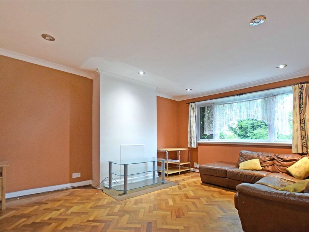 2 bed to rent in Sudbury Court Road, Sudbury, Wembley HA1, £