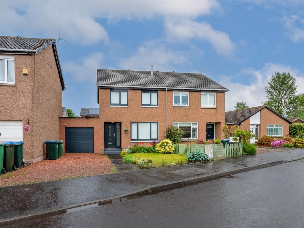 3 bed semidetached house for sale in Meadowview Drive, Inchture, Perth