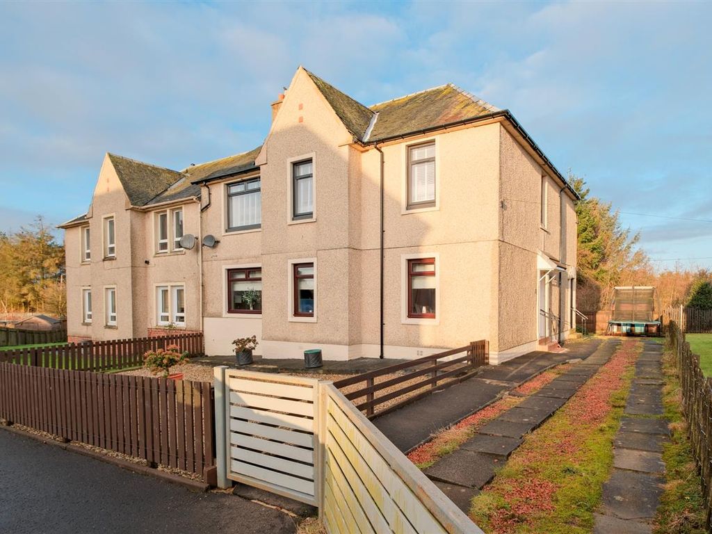3 bed flat for sale in Hillview, Greengairs, Airdrie ML6, £78,000 Zoopla 3 bed flat for sale in Hillview, Greengairs, Airdrie ML6, £78,000 Zoopla