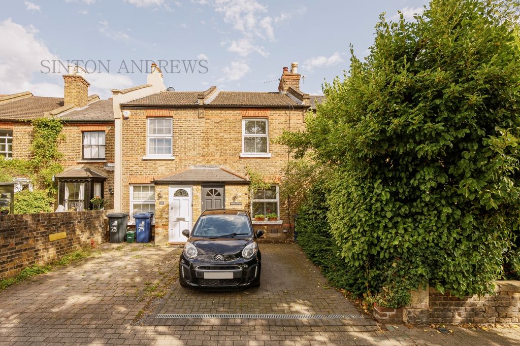 2 bed terraced house for sale in Mountfield Road, Ealing W5 Zoopla