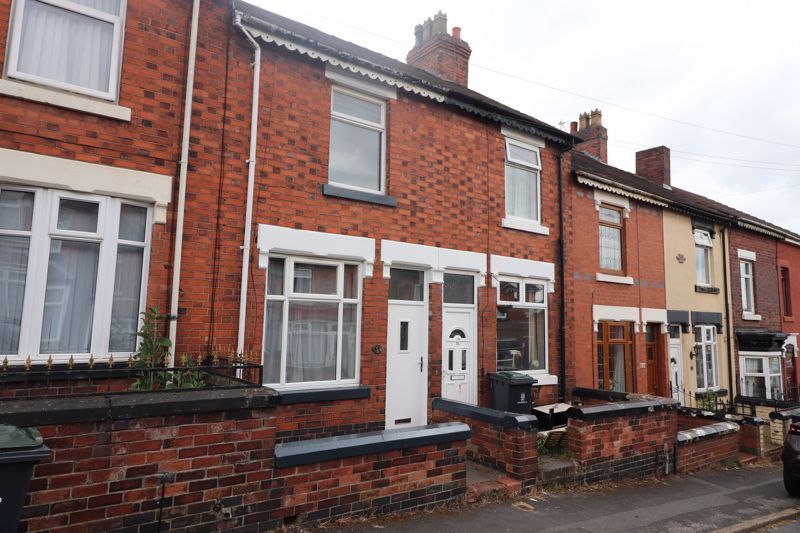 3 bed terraced house to rent in Dartmouth Street, Burslem, StokeOn