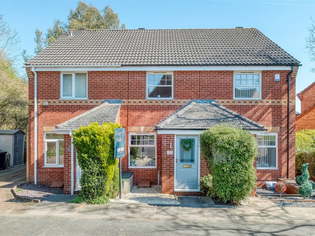 2 bed terraced house for sale in Ambergate Close, Brockhill, Redditch