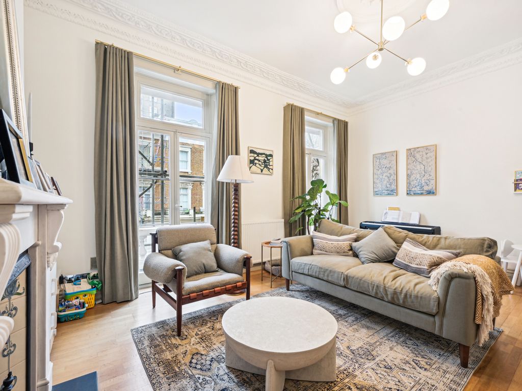 2 bed flat for sale in Gloucester Street, Pimlico SW1V, £1,095,000 Zoopla