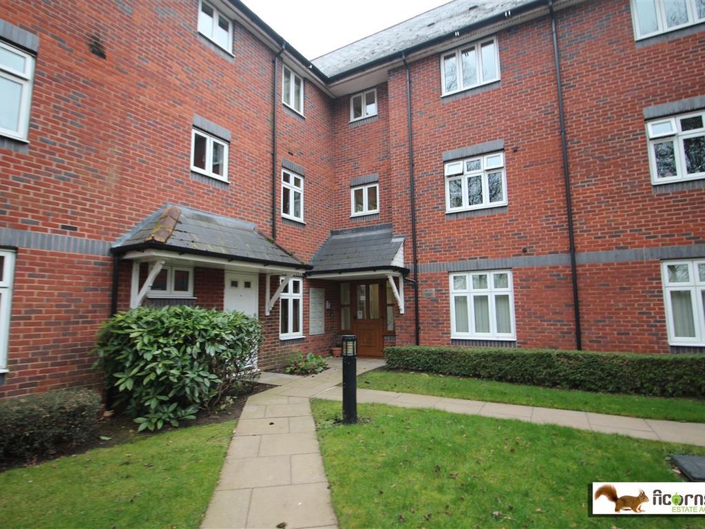 2 bed flat to rent in Loriners Grove, Walsall WS1, £795 pcm Zoopla
