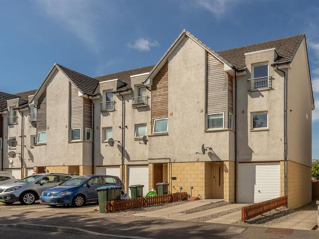 4 bed town house for sale in Wicks Of Baiglie Road, Bridge Of Earn