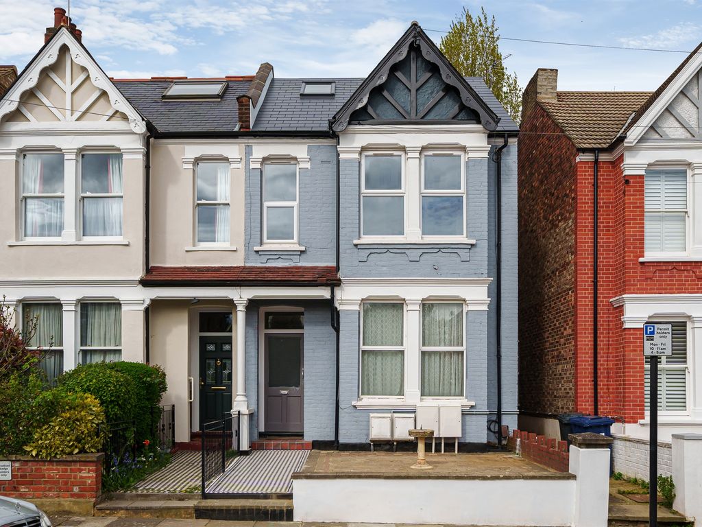 2 bed flat for sale in Julian Avenue, London W3, £475,000 Zoopla