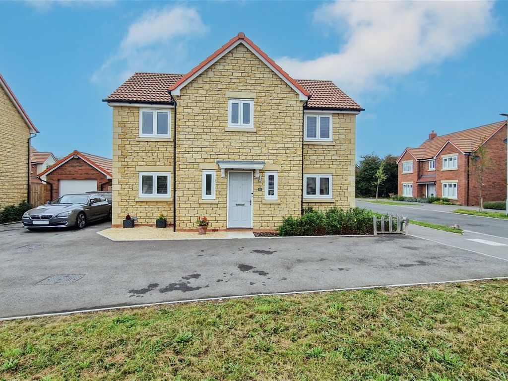 4 bed detached house for sale in Smeaton Way, Melksham SN12, £475,000