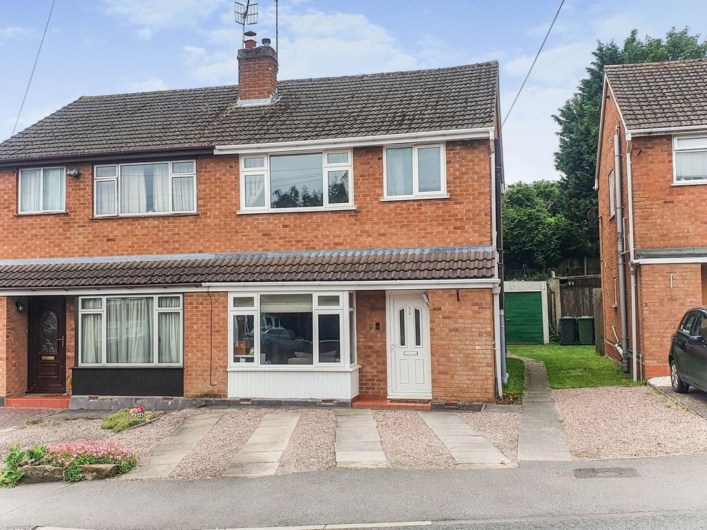 3 bed semidetached house for sale in Fox Lane, Bromsgrove B61 Zoopla