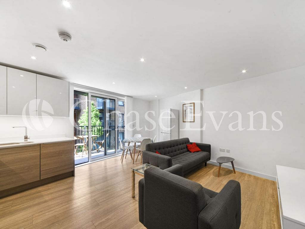 2 bed flat to rent in Cleveley Court, Marine Wharf, Surrey Quays SE16