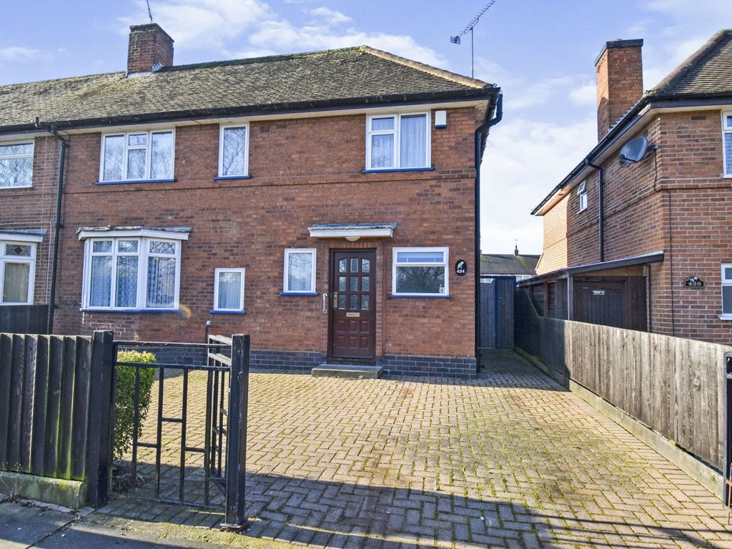 3 bed semidetached house for sale in Thurcaston Road, Leicester LE4