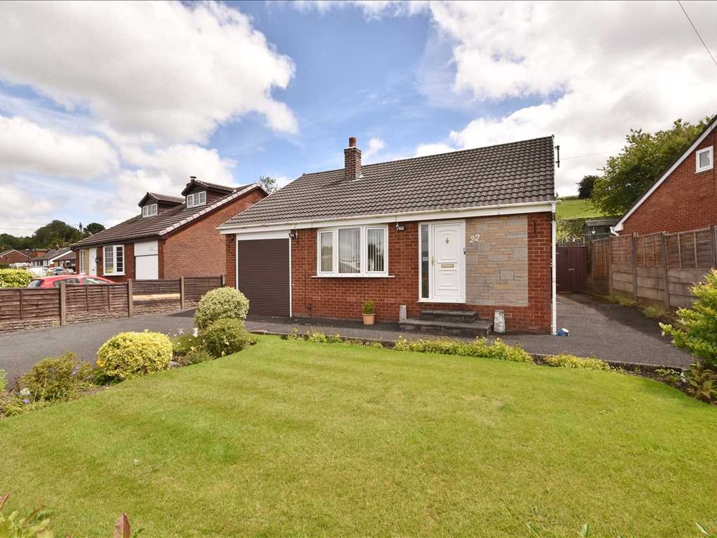 3 bed detached bungalow for sale in St Helens Road, WhittleLeWoods
