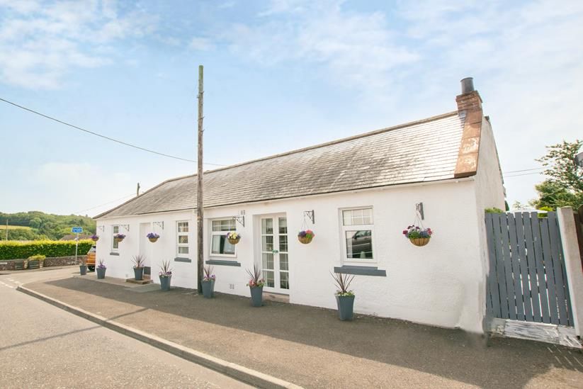 3 bed cottage for sale in 1 Manse Crescent, Brydekirk, Dumfries