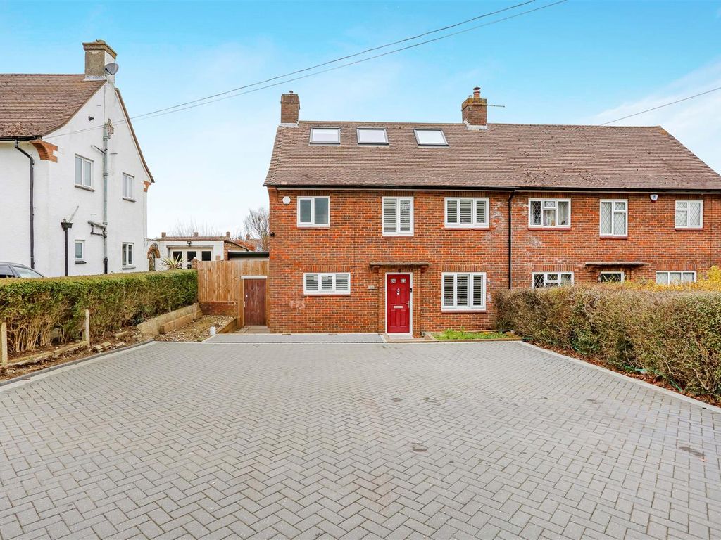5 bed semidetached house for sale in Nork Way, Banstead SM7 Zoopla