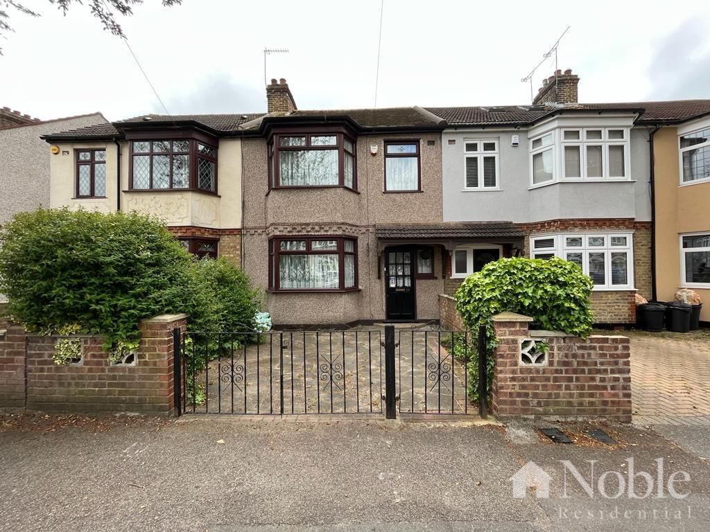 3 bed terraced house for sale in Strathmore Gardens, Hornchurch RM12