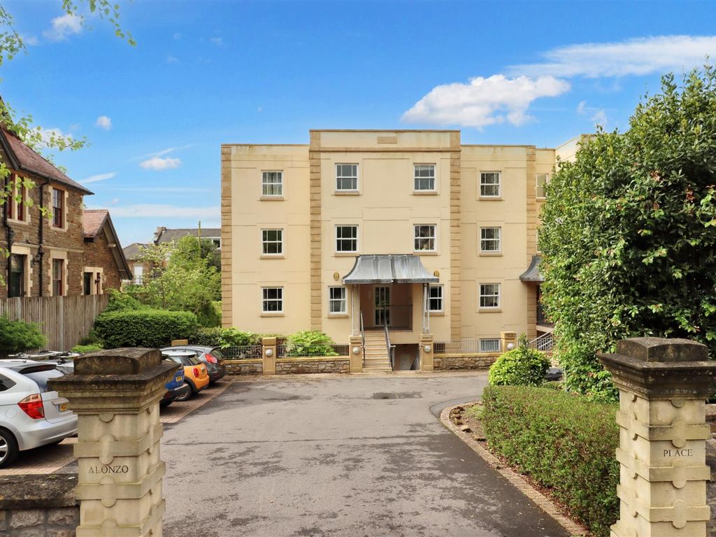 2 bed flat for sale in Herbert Road, Clevedon BS21, £275,000 Zoopla