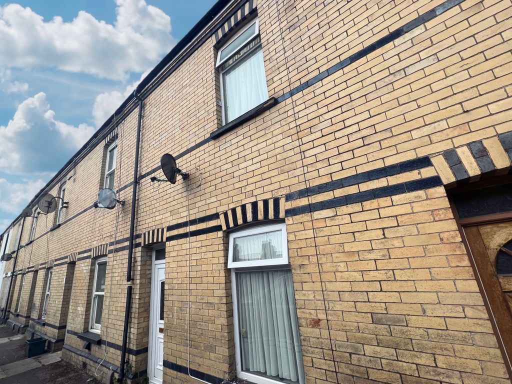 1 bed terraced house for sale in Hoskins Street, Newport NP20 Zoopla