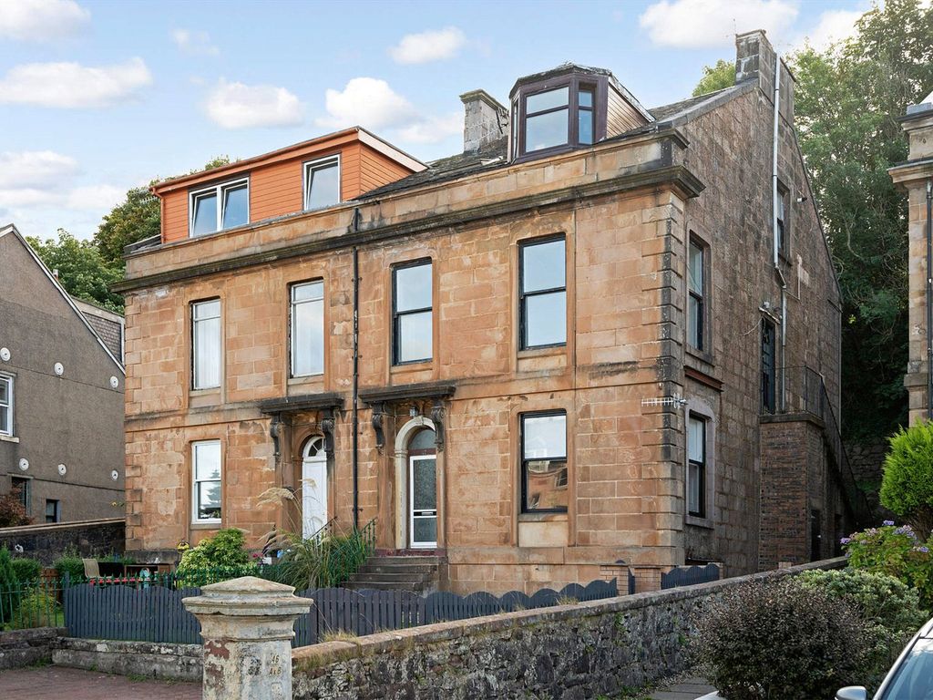 2 bed flat for sale in Albert Road, Gourock, Inverclyde PA19, £125,000