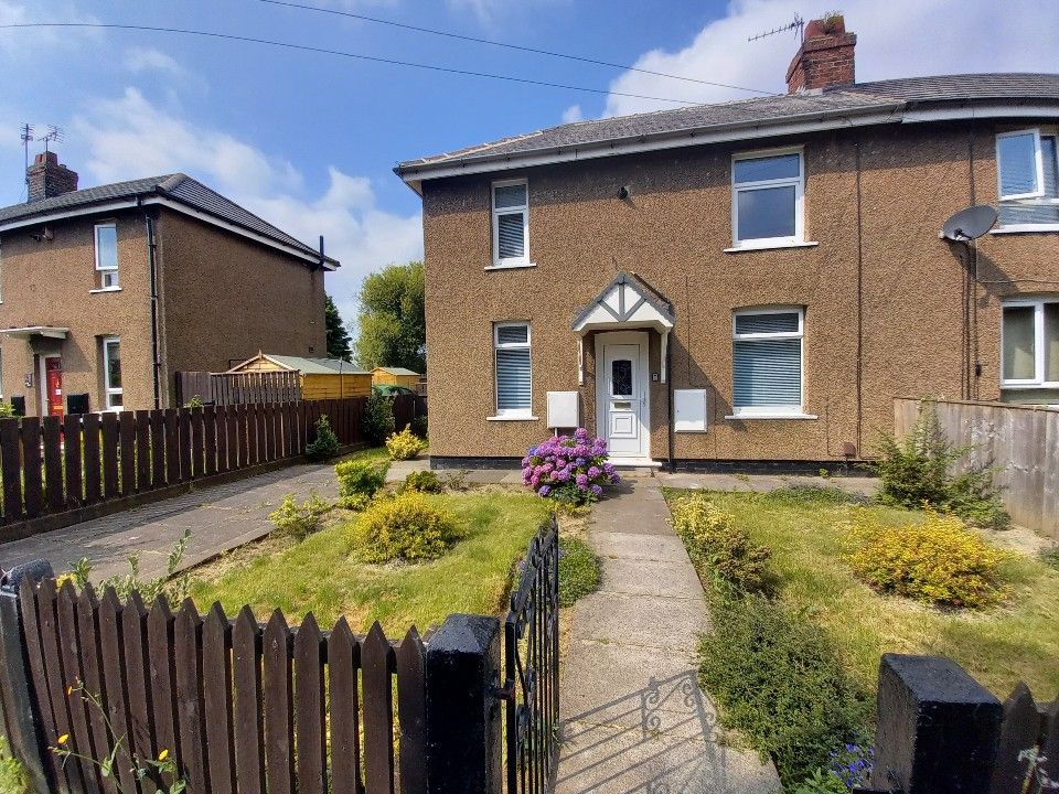 2 bed semidetached house to rent in St. Davids Road, Middlesbrough TS6