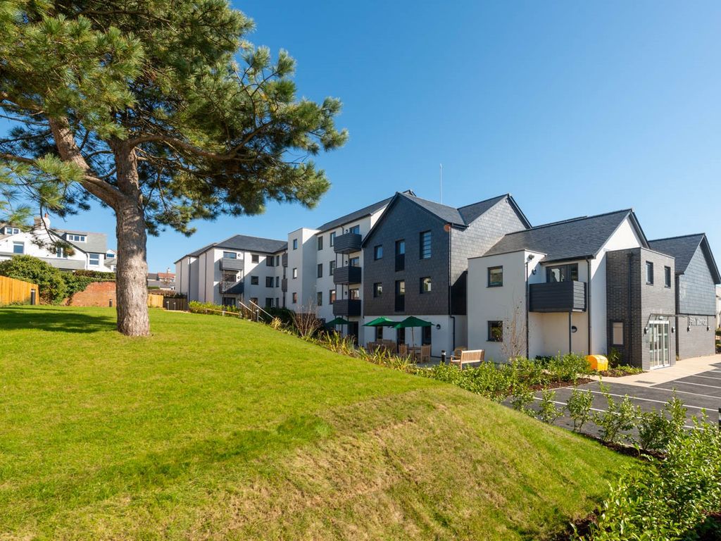 2 bed flat to rent in Bramble Hill, Bude EX23, £2,150 pcm Zoopla