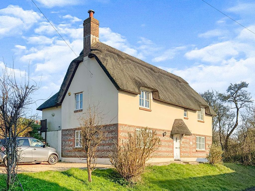3 bed detached house for sale in High Street, Piddlehinton, Dorchester