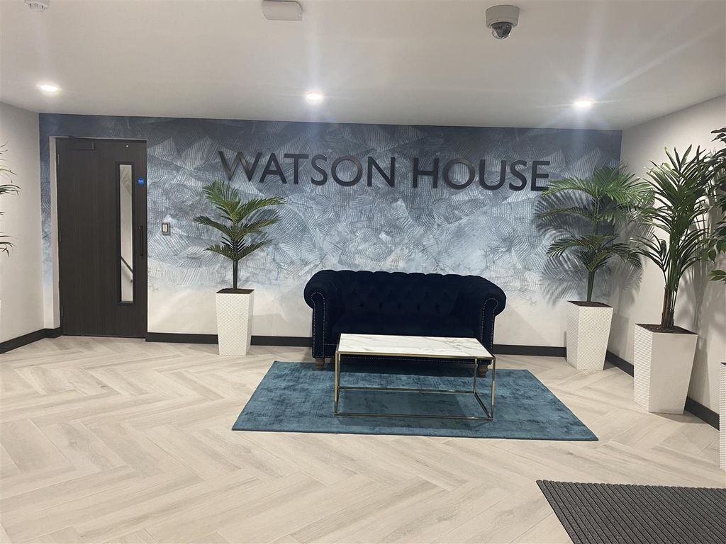 1 bed flat to rent in Watson House, Greenleaf Walk, Southall UB1 Zoopla