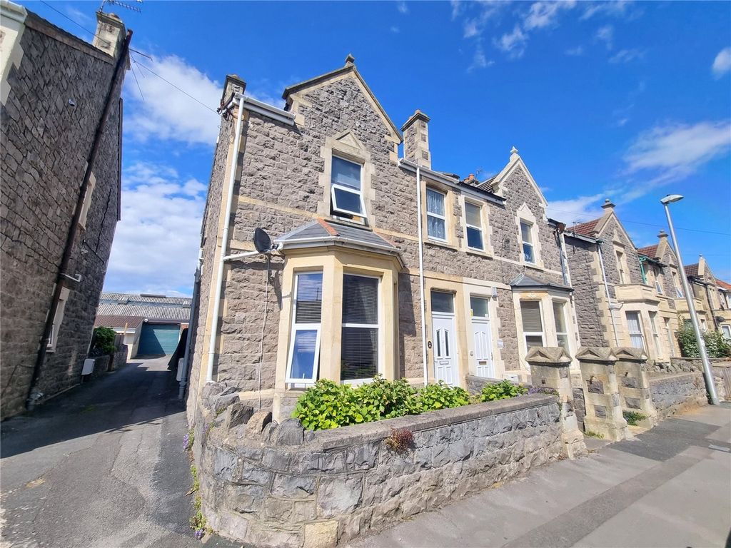 4 bed semidetached house for sale in Clifton Road, WestonSuperMare