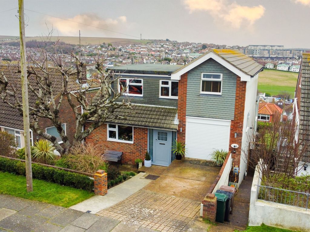 3 bed detached house for sale in Lenham Avenue, Saltdean, Brighton BN2, £800,000 Zoopla