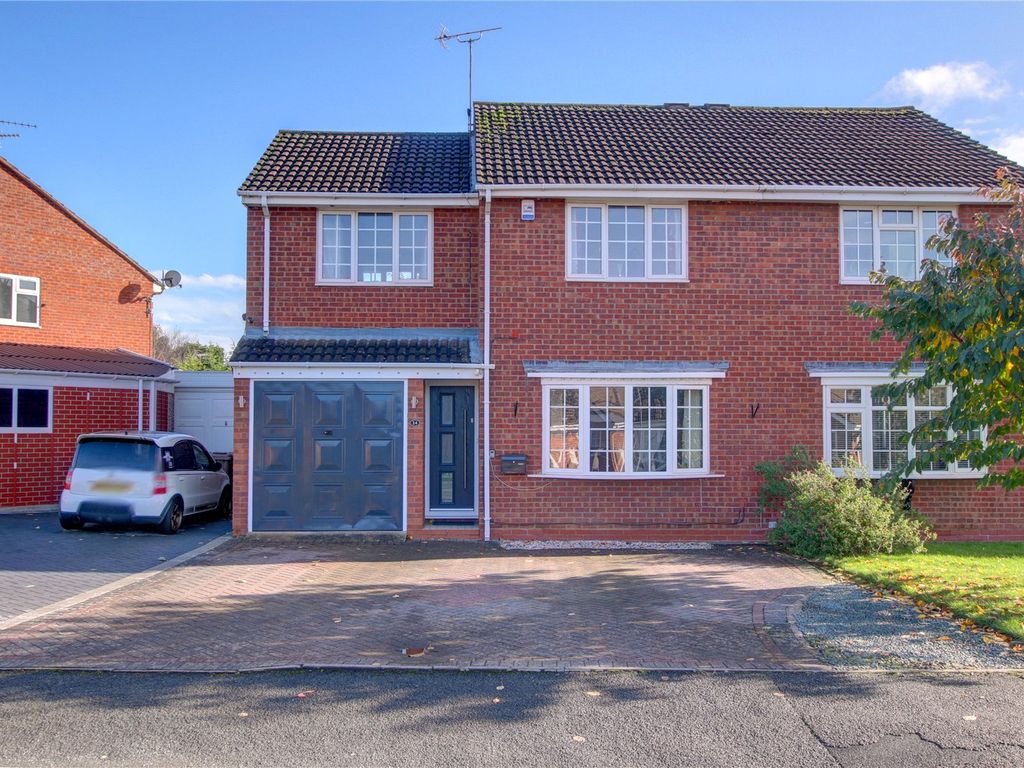 3 bed semidetached house for sale in Brantwood Close, Droitwich WR9