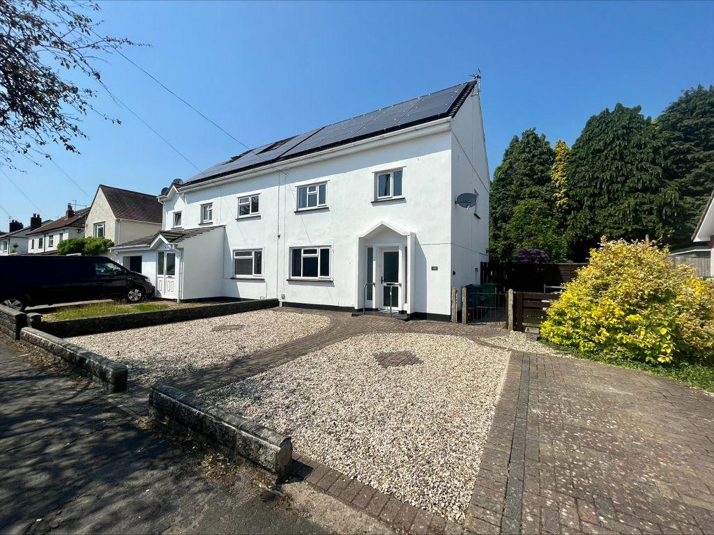 3 bed semidetached house to rent in PenYDre, Rhiwbina, Cardiff CF14