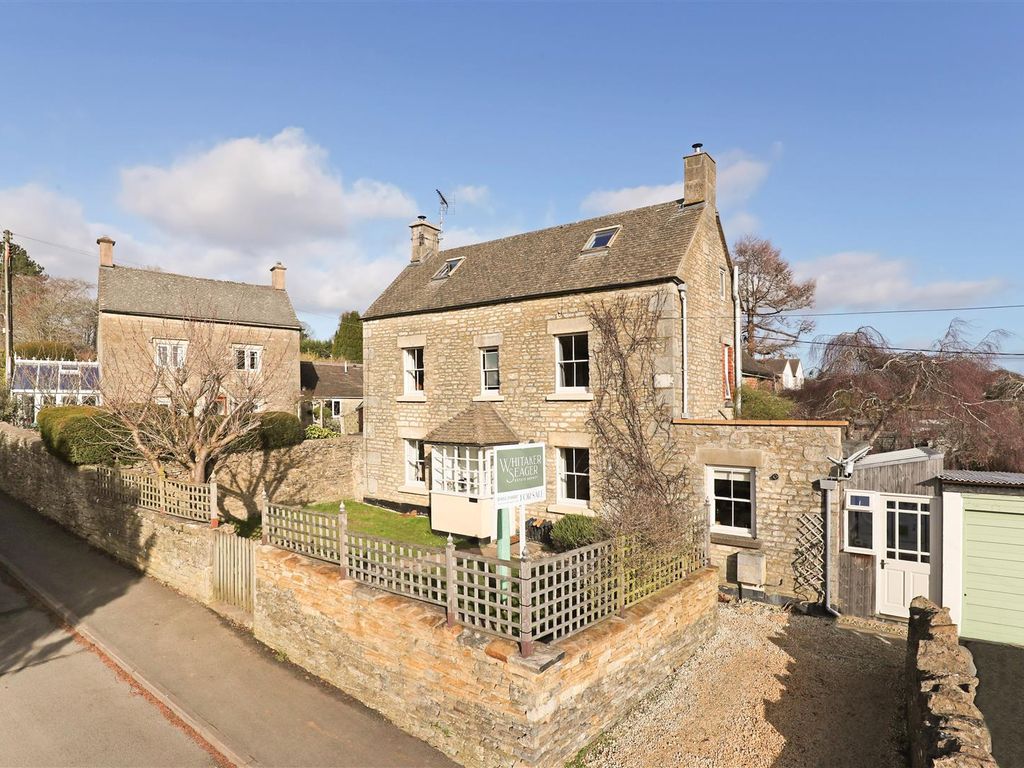 4 bed semidetached house for sale in Randalls Green, Chalford Hill