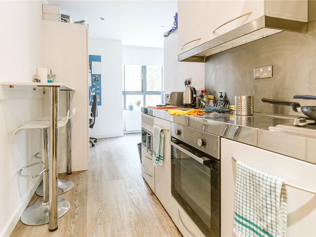 Studio to rent in St. Stephens House, Colston Avenue, Bristol BS1, £