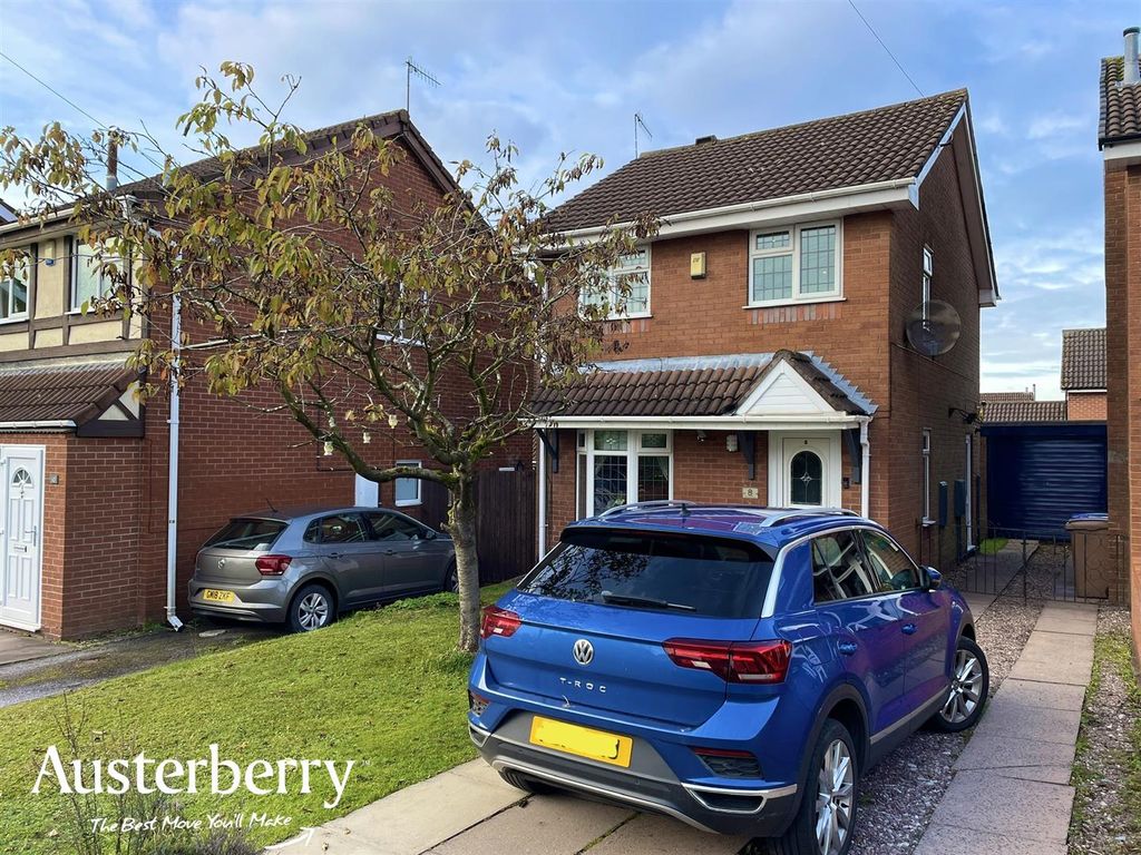 3 bed detached house for sale in Fernhurst Grove, Lightwood, StokeOn