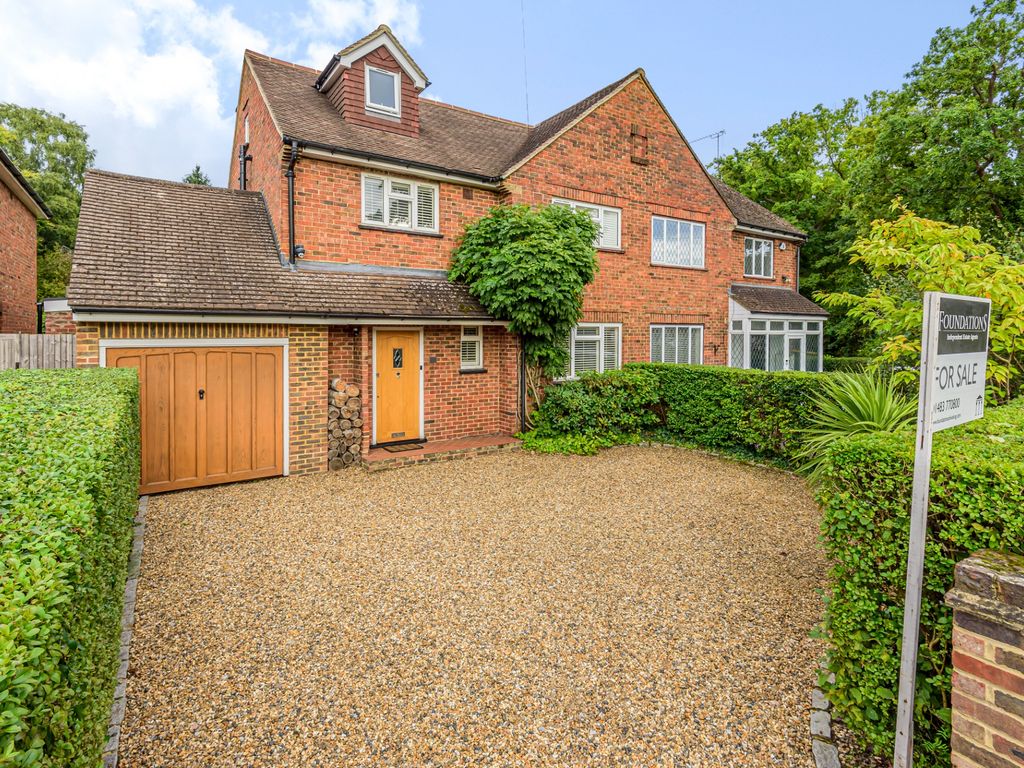 4 bed semidetached house for sale in Slade Road, Ottershaw, Chertsey