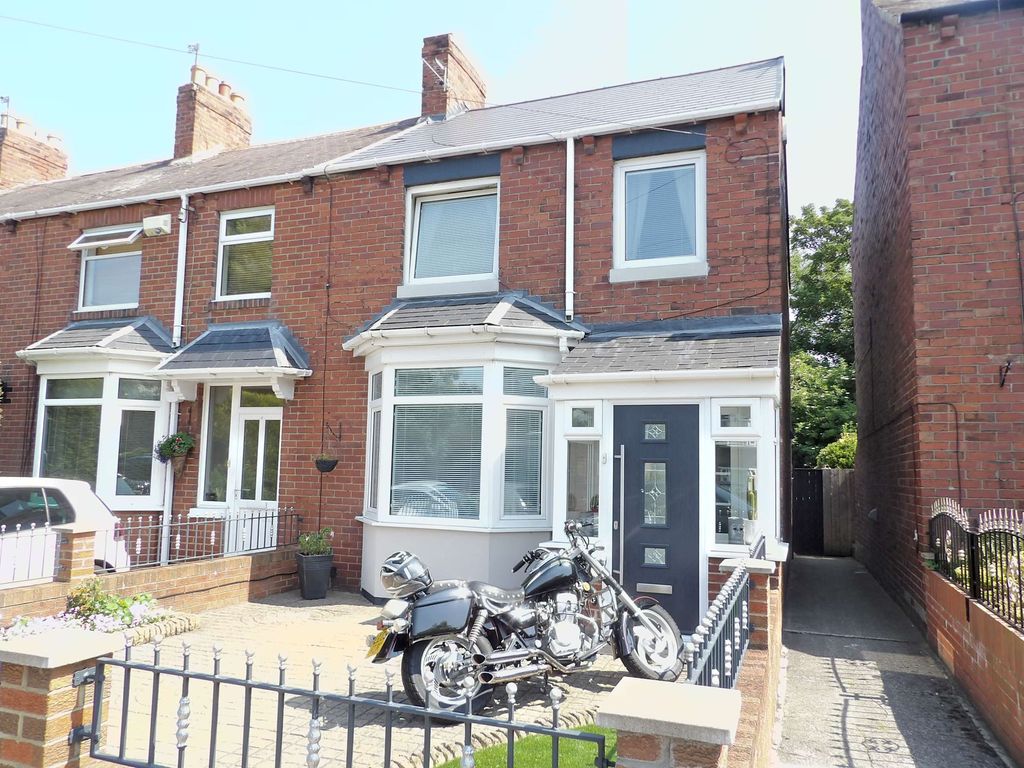 3 bed terraced house for sale in Wenlock Road, South Shields NE34 Zoopla
