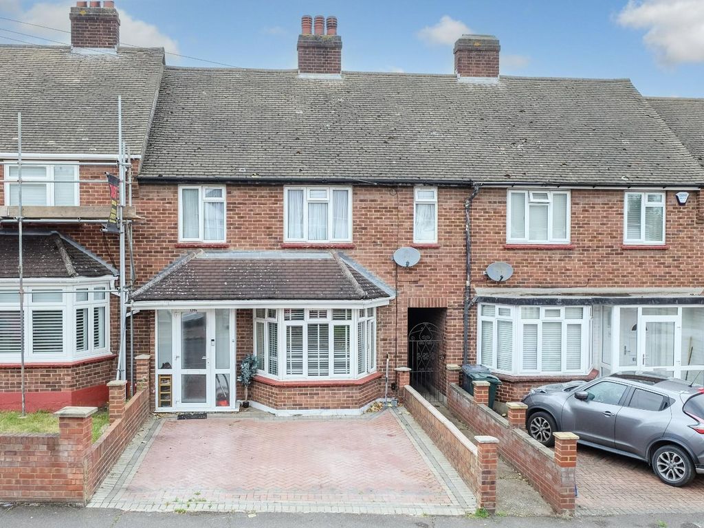 3 bed terraced house for sale in Knockhall Road, Greenhithe DA9, £