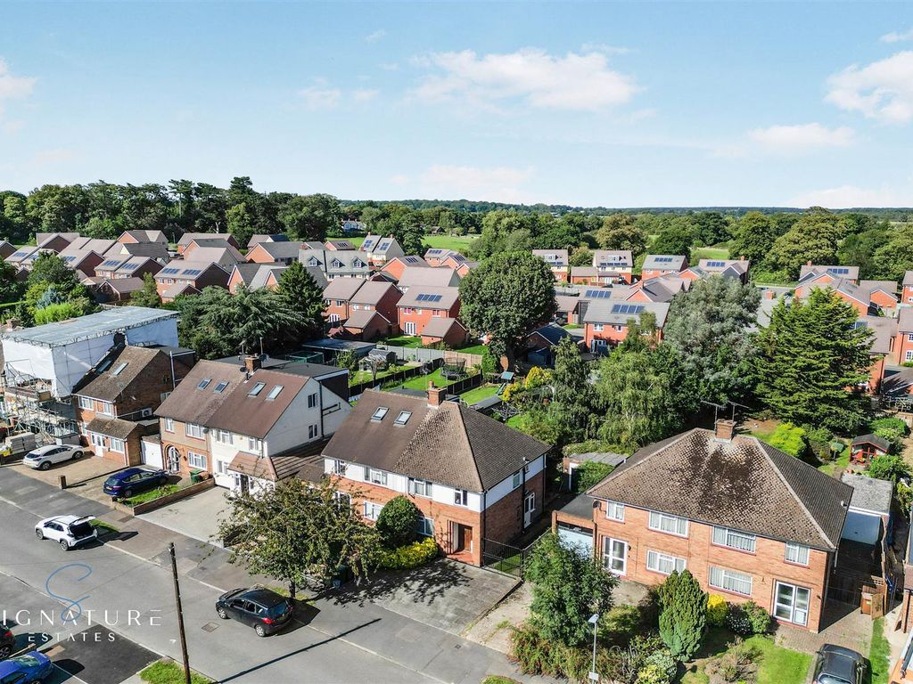 3 bed semidetached house for sale in Orchard Avenue, Watford WD25, £560,000 Zoopla
