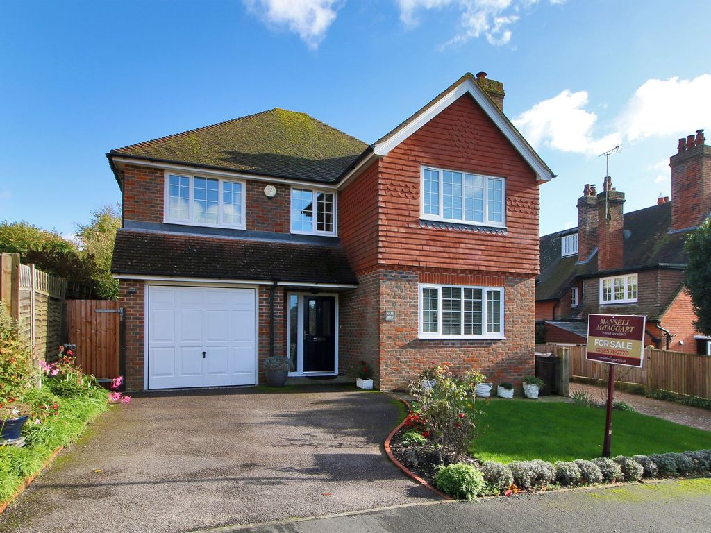 4 bed property for sale in Britts Farm Road, Buxted TN22 Zoopla