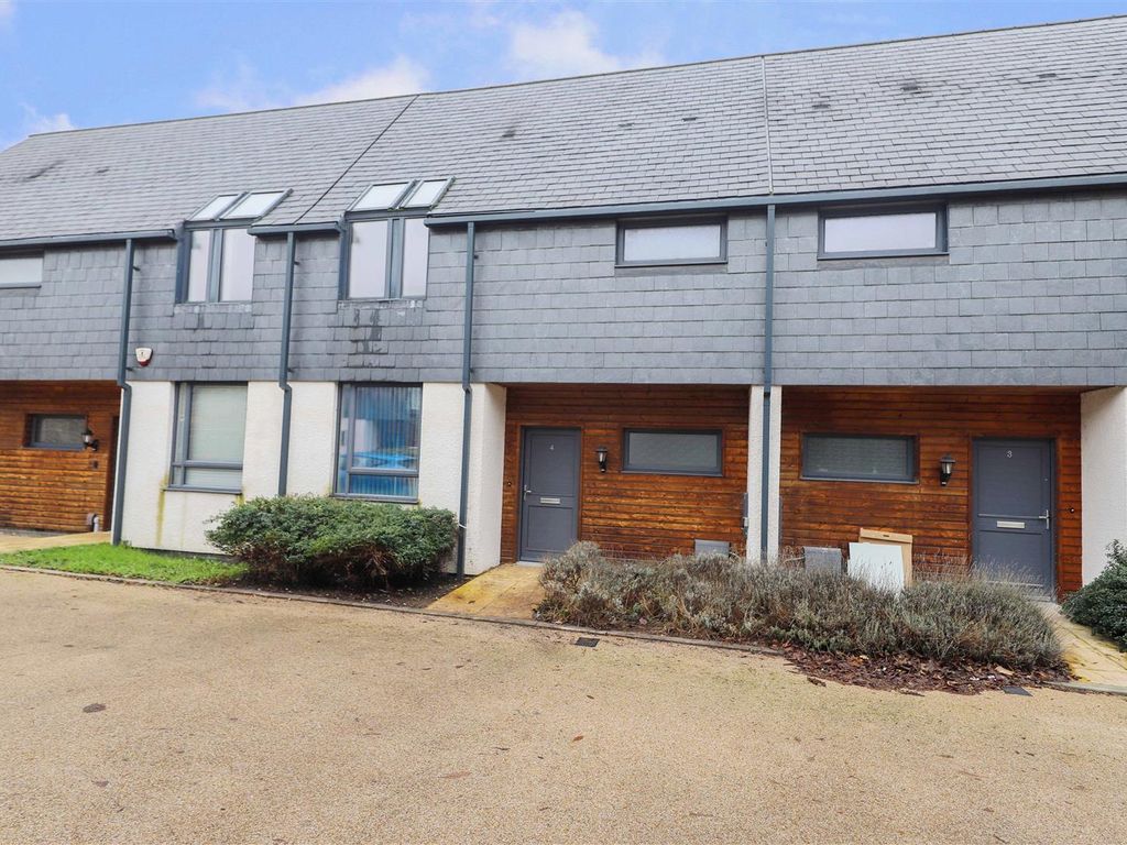 2 bed terraced house for sale in Partridge Close, Hillingdon UB10 Zoopla
