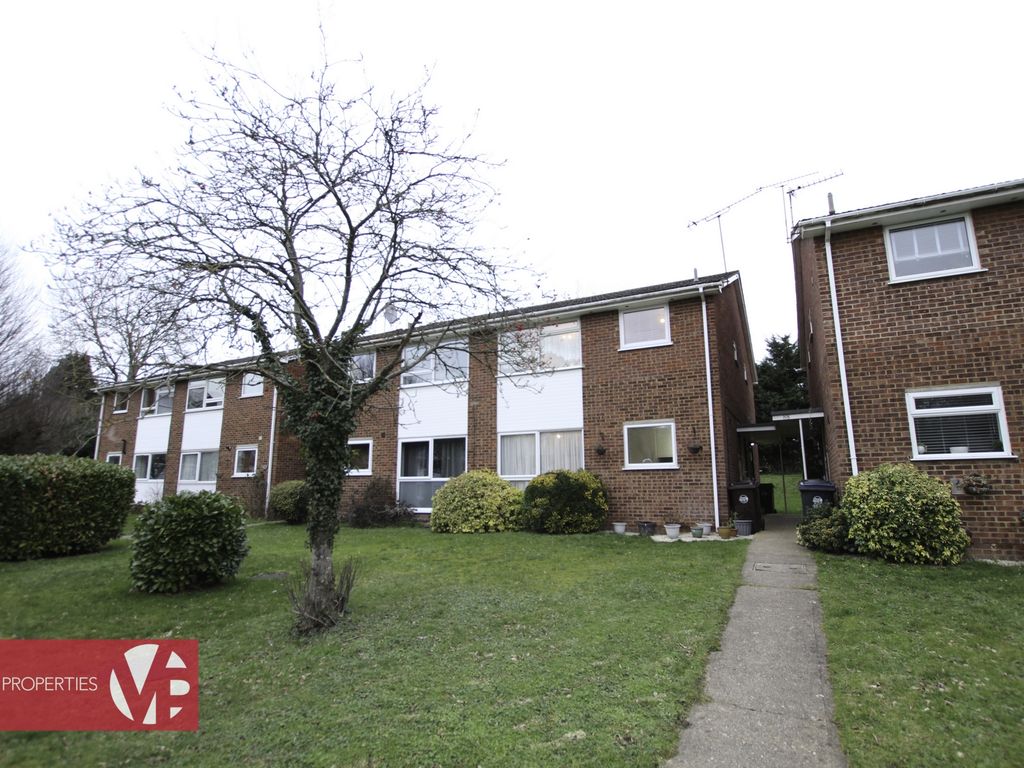 2 bed to rent in Trapstyle Road, Ware SG12 Zoopla