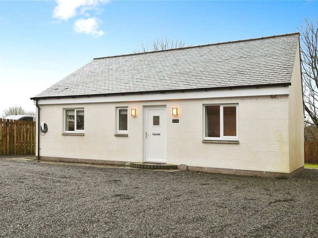 3 bed detached house for sale in Hayfield, Auldgirth, Dumfries